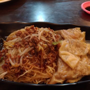 鍾國精緻雲吞料理