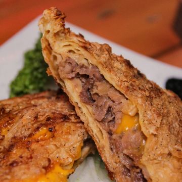 聚品窩 Cafe & Bar