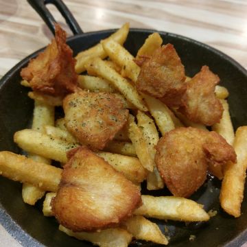 8NANA八樂那（彰化店）