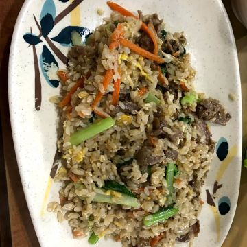 紅亞鍋燒便當專賣店