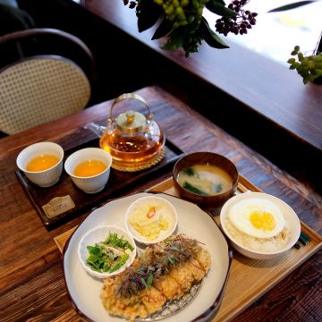 永心鳳茶 同盟店 Yonshin Tea & Cake Selection Bar（苓雅店）