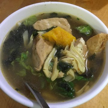 草菩提素食拉麵