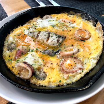 彼刻義式餐酒館