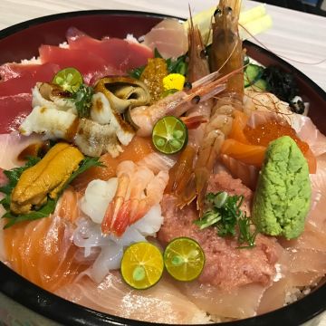 伊賀町丼飯居酒屋