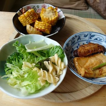 蕃薯藤自然食堂TINA廚房