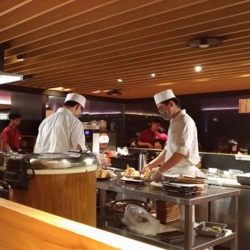 博多天婦羅やまみ(山海) 統一時代店