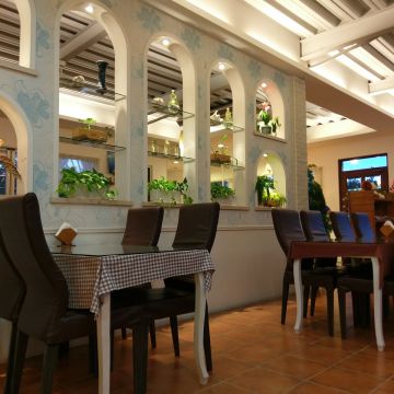 茵特拉根複合式庭園餐廳