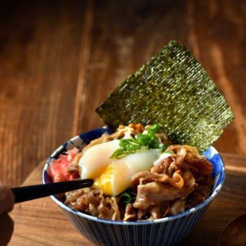 牛丁次郎坊x深夜裡的和魂燒肉丼x台南支店