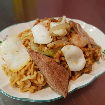 老得伯古早味麵店