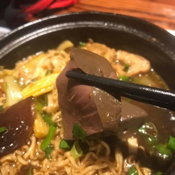 雲鼎阿二麻辣食堂-通化店