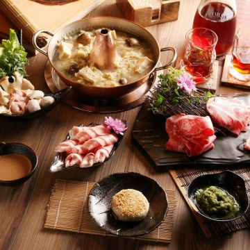 大東北 天然發酵酸菜白肉鍋