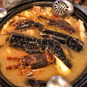 圓圓自助石頭火鍋