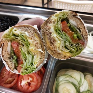 彩虹城堡 Rainbow Castle