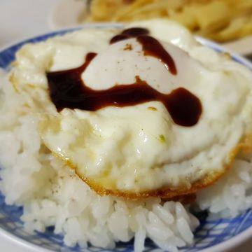 阿港滷肉飯