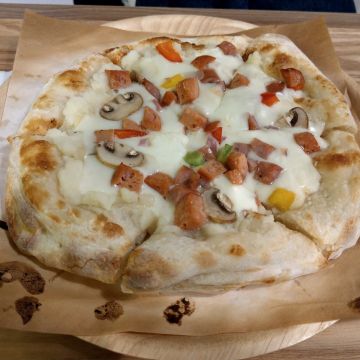 一個人的披薩 One Man Pizza