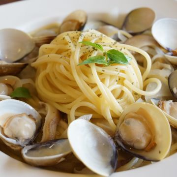 左飲右食都會洋食（苓雅店）