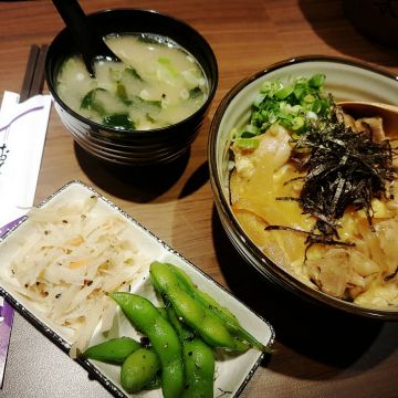 阿松師魚翅肉羹