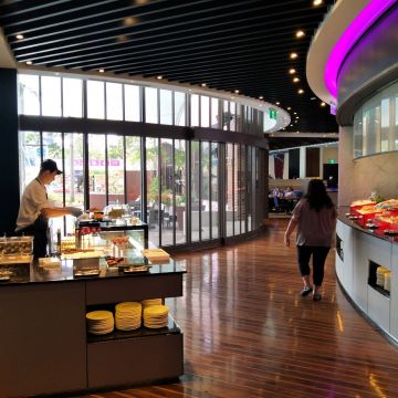 高雄國賓 i River愛河牛排海鮮自助餐廳