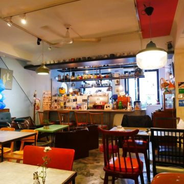 dear Deer 小路上藝文空間