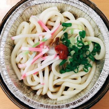 顏日式蒸餃麵食館