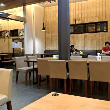 北海魚丸店（左營店）