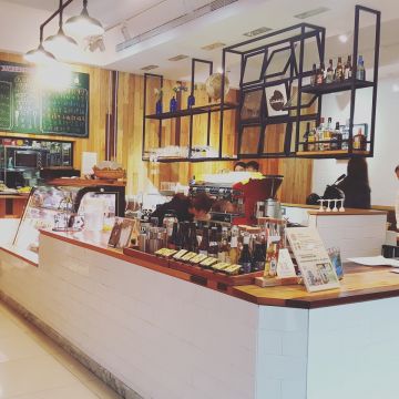 m&m Burger 咬一口漢堡