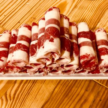 牛嫂溫體牛肉火鍋