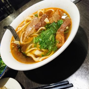 牛老大牛肉麵（左營店）