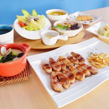 八漾新鐵板料理