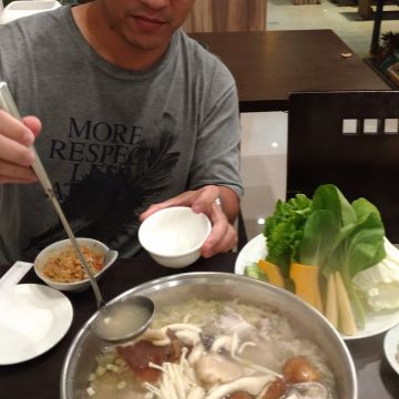 李家酸白菜火鍋