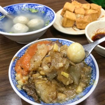 簡家大龍峒肉圓