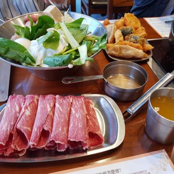 兩餐 두끼 韓國年糕火鍋吃到飽（台北大安店）