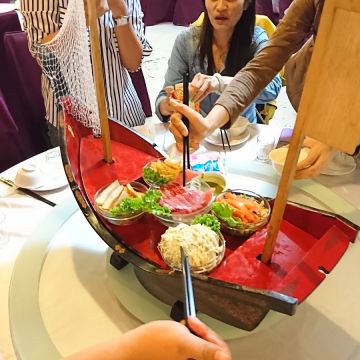 上淳活海鮮餐廳