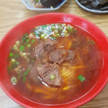 津味牛肉麵館