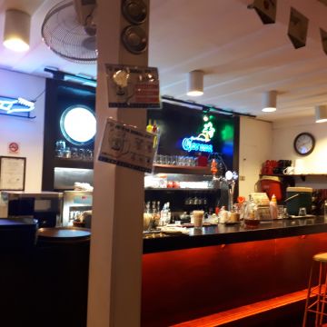 紅色穀倉美式餐廳 Red Barn BBQ Kitchen