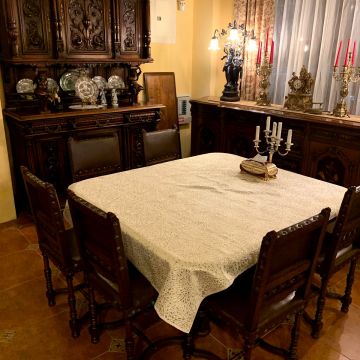 Mishka Coffee & Antique