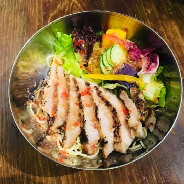 山林香 Shan Lin Xiang