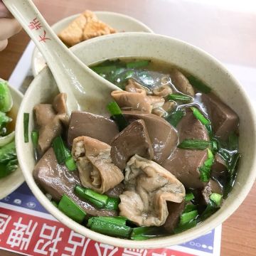 大鼎昌吉街豬血湯-萬華區康定店