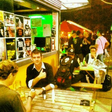 紅磚樹屋 brickyard Beer Garden