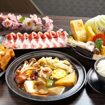 饗焱食上精緻蒙古鍋物