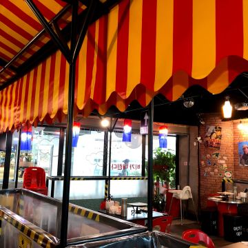 UNCLES 魷魚大叔 雷雨店