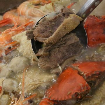 呷寶食府-碳燒薑母鴨