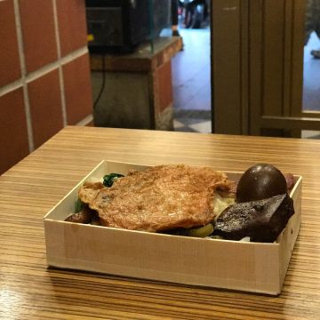 台灣鐵路便當（花蓮店）