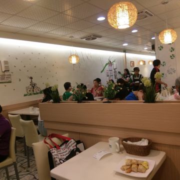 哈堡堡輕食早午餐 中原二店