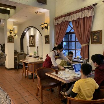 大使館咖啡專賣店