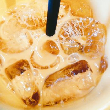 MORE WORLD 河畔餐廳