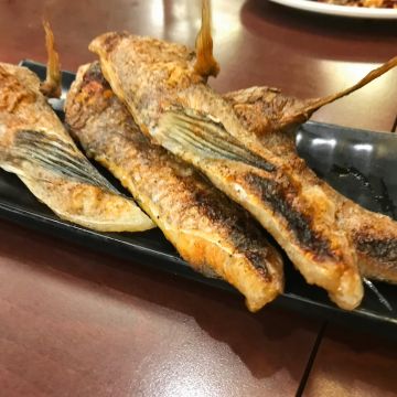 酒食番燒烤．小炒