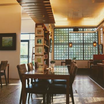 微笑虎山藝文咖啡館