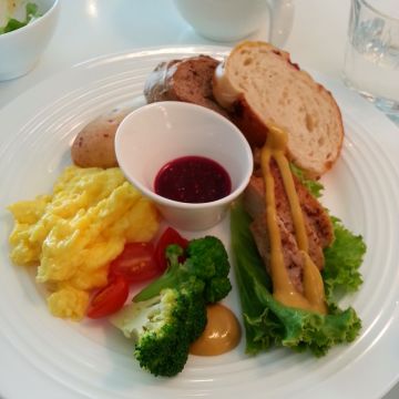 依蕾特布丁奶酪