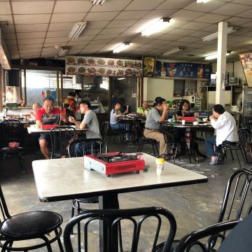 岡山長城羊肉火鍋店